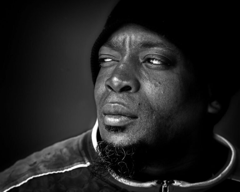 Poemas Negros: 10 Poemas de Negritude da Poesia Contemporânea Brasileira