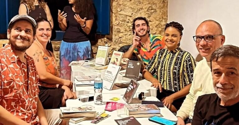Cultura Não É Luxo: É Direito