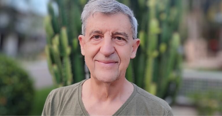 Poeta Eduardo Barchiesi, autor de Vida Moinho