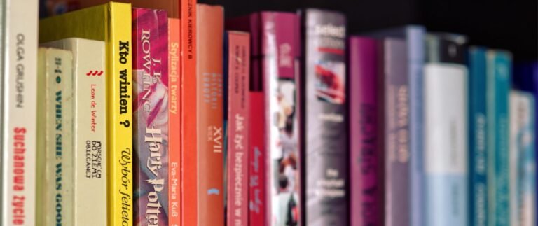 Editoras que aceitam autores estreantes: guia para quem vai publicar pela primeira vez